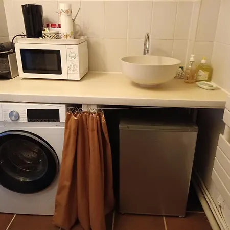 Annexe Independante Gæstehus Bourron-Marlotte